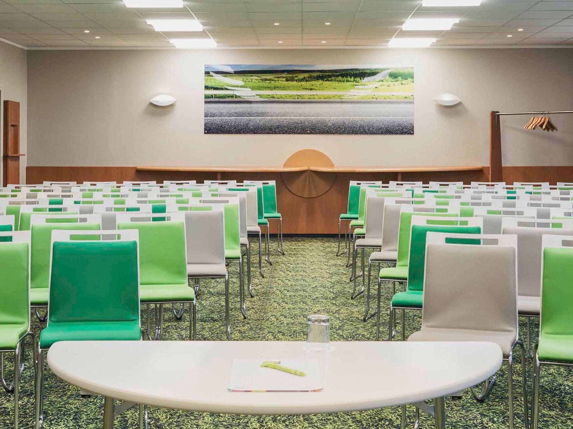 Ibis Styles Marseille Aeroport Hotell Vitrolles  Eksteriør bilde